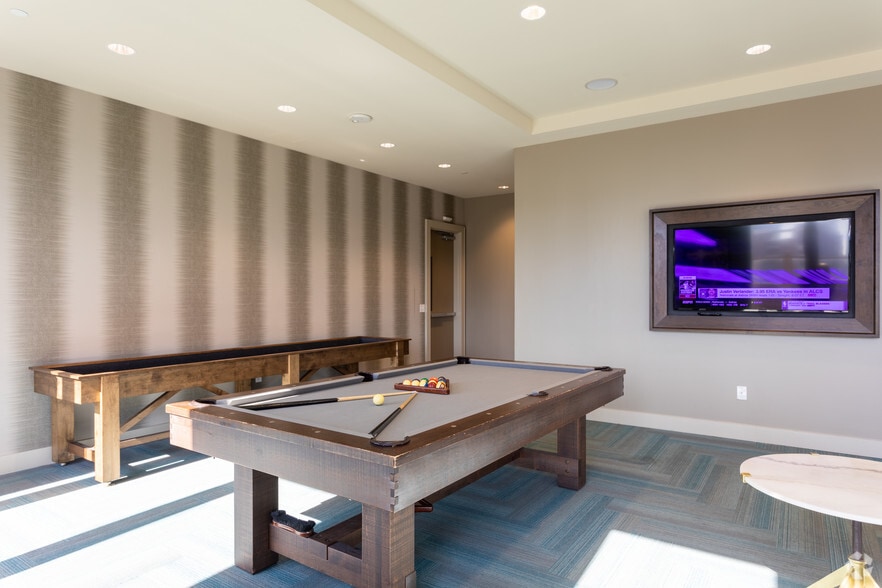 More Photos Of 1701 Payne St, Dallas Apartments For Lease