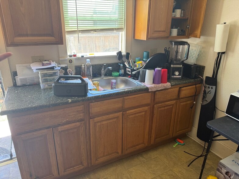 More Photos Of 1315 E St, Marysville Apartments For Sale