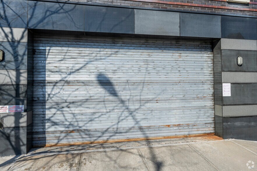 More Photos Of 527 Coney Island Ave, Brooklyn Apartments For Lease