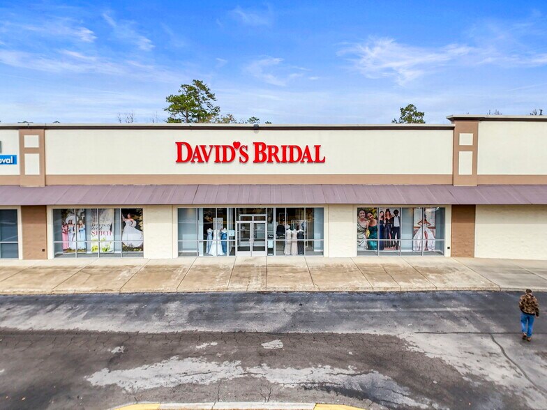 More Photos Of 1415-1645 Governor's Square Blvd, Tallahassee Unknown For Lease