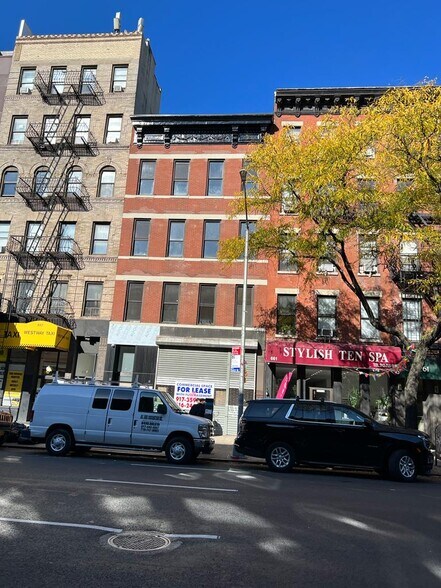 Primary Photo Of 659 Tenth Ave, New York Apartments For Lease