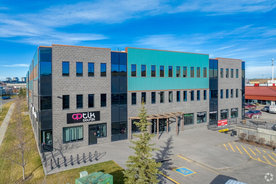 More Photos Of 11420 27th St SE, Calgary Medical For Lease
