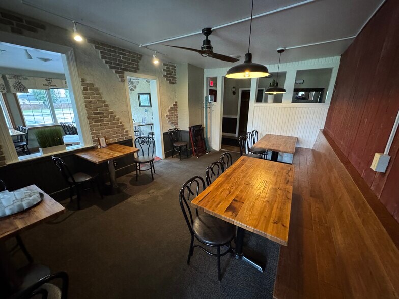 More Photos Of 6751 Ruppsville Rd, Allentown Specialty For Lease