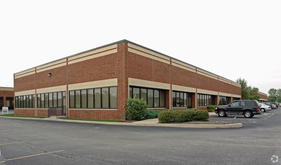 More Photos Of 7570 Northcliff Ave, Brooklyn Flex For Lease