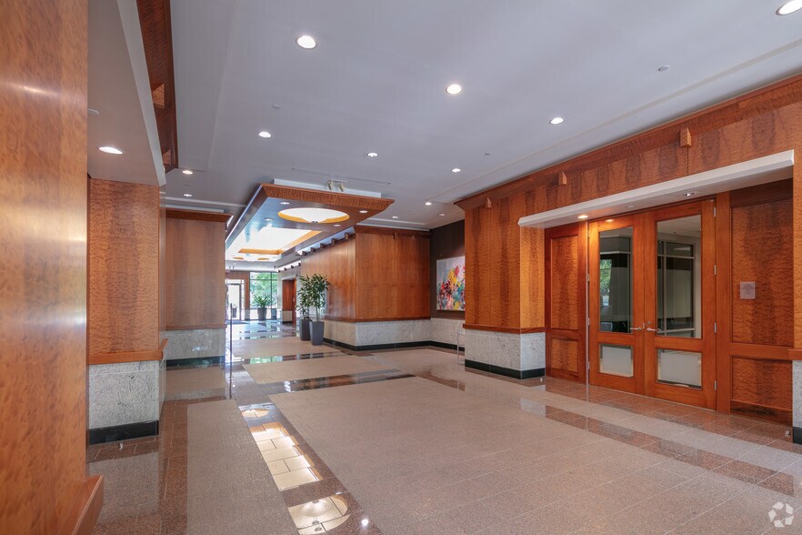 More Photos Of 1720 Windward Concourse, Alpharetta Office For Lease