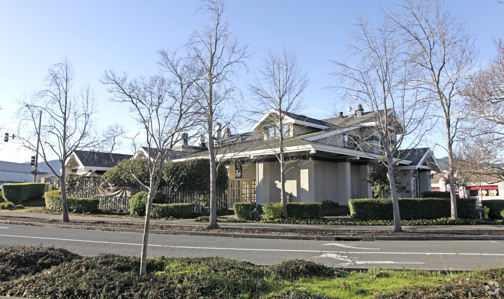 Primary Photo Of 15 Rowland Way, Novato Restaurant For Sale