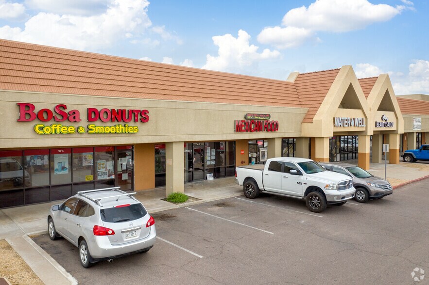 More Photos Of 710-822 E Union Hills Rd, Phoenix Storefront For Lease