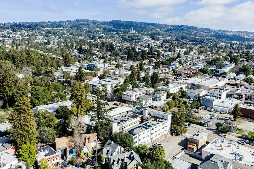 More Photos Of 3525 Dimond Ave, Oakland Apartments For Sale