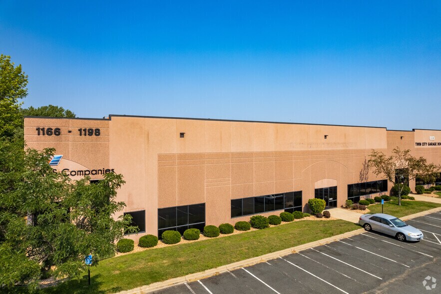 More Photos Of 1166-1200 Cliff Rd E, Burnsville Light Manufacturing For Lease