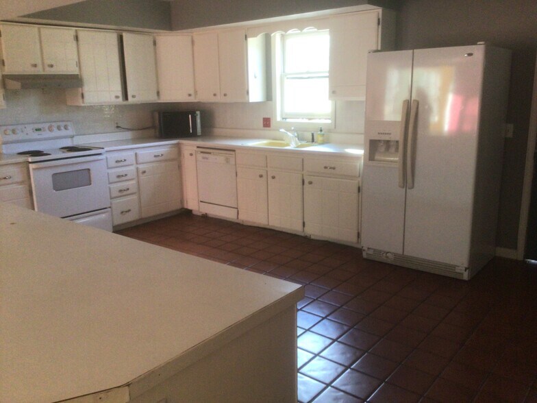 More Photos Of 1755 Moraine Ave, Estes Park Storefront Retail Office For Sale