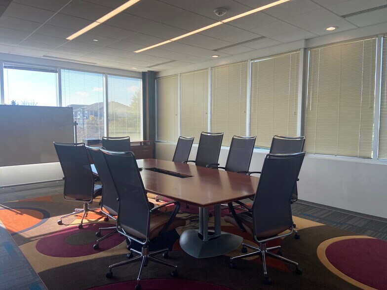 More Photos Of 19490 Sandridge Way, Leesburg Medical For Sale