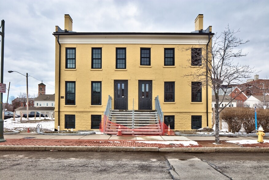 Primary Photo Of 30-32 N Washington St, Rochester Apartments For Sale