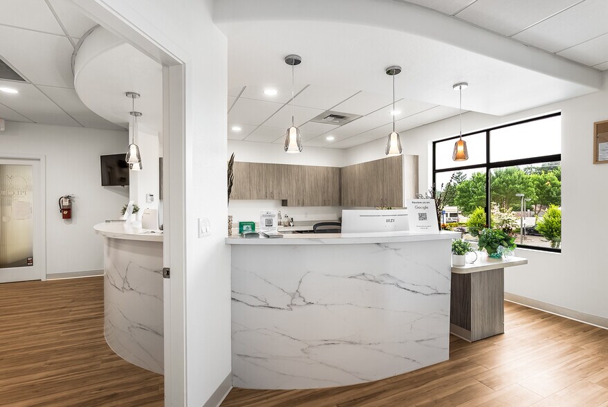 More Photos Of 3402 173rd Pl NE, Arlington Office For Sale