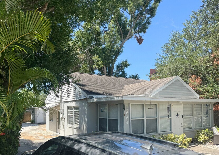 More Photos Of 1664 9th St, Sarasota Multifamily For Sale