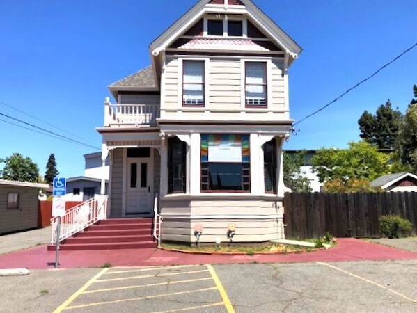 Primary Photo Of 2242 Washington Ave, San Leandro Office For Sale