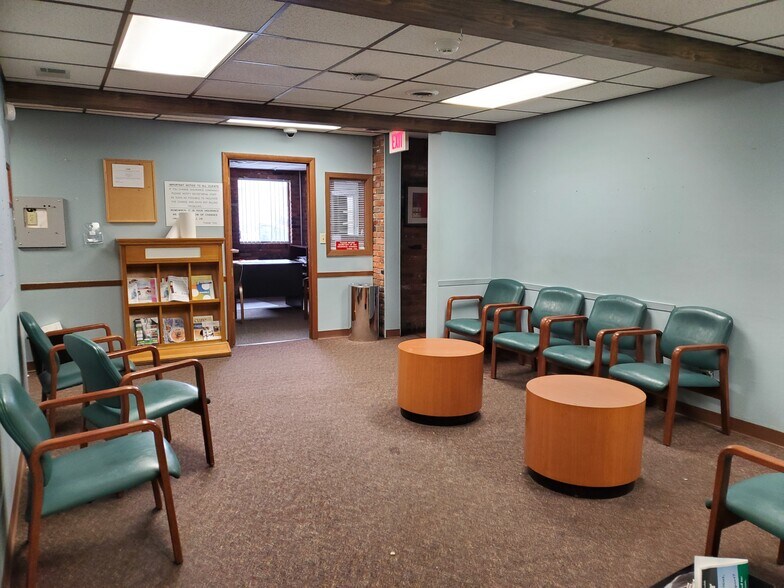 More Photos Of 2282 Elmwood Ave, Kenmore Medical For Lease