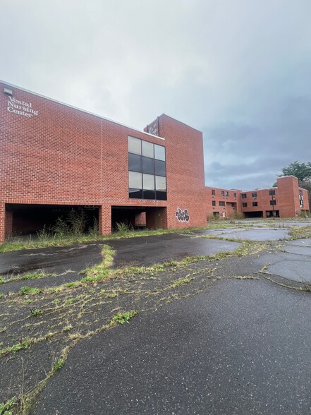 More Photos Of 860 Vestal Rd, Vestal Township Skilled Nursing Facility For Sale