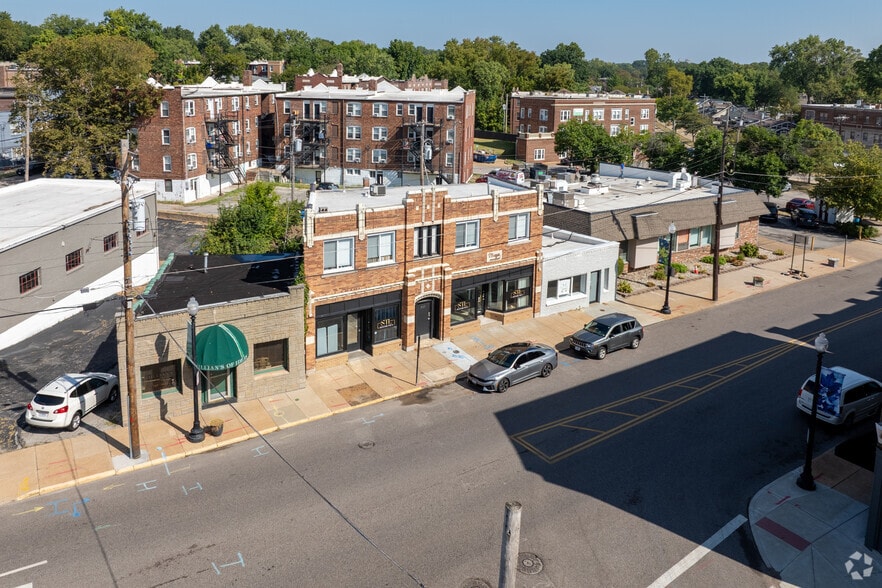 More Photos Of 7185 Manchester Rd, Maplewood Coworking Space