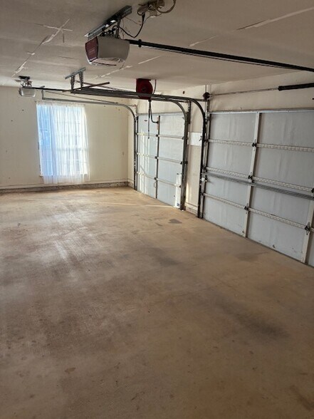 More Photos Of 200 CR 180, Leander Office For Lease