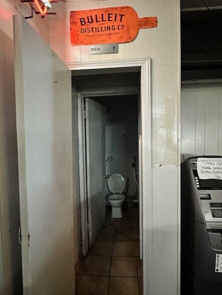 More Photos Of 3700 Taylor Blvd, Louisville Bar For Sale