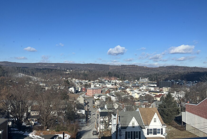 More Photos Of 301 Heffner St, Minersville Specialty For Sale