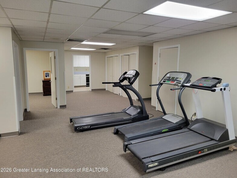 More Photos Of 108 W Higham St, Saint Johns Medical For Sale