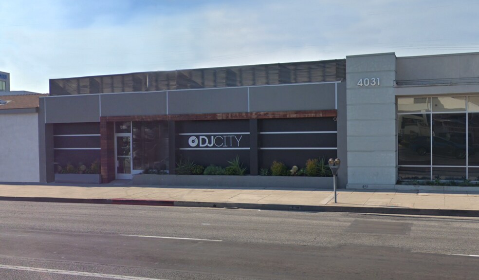 4039-4041 Sepulveda Blvd  