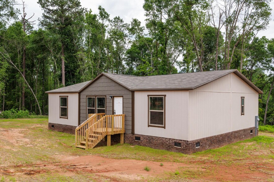 More Photos Of 5202 Old Mike Padgett Hwy, Augusta Multifamily For Sale