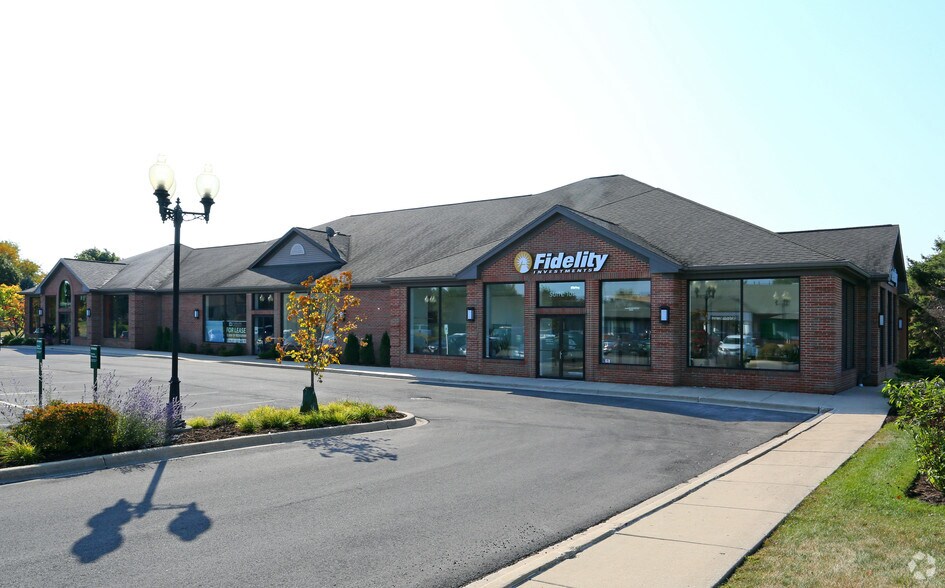 More Photos Of 987 Randall Rd, Geneva Freestanding For Lease