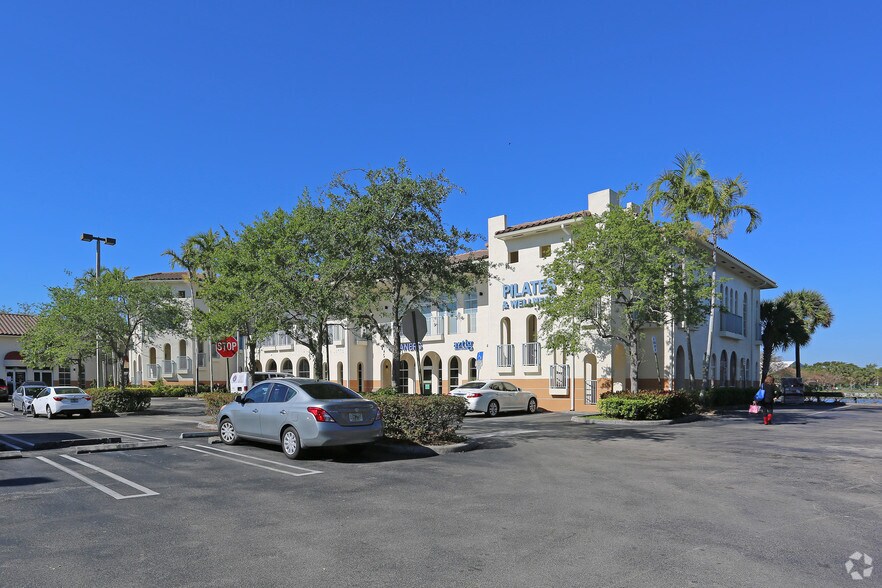 More Photos Of 1631-1691 Bonaventure Blvd, Weston General Retail For Lease