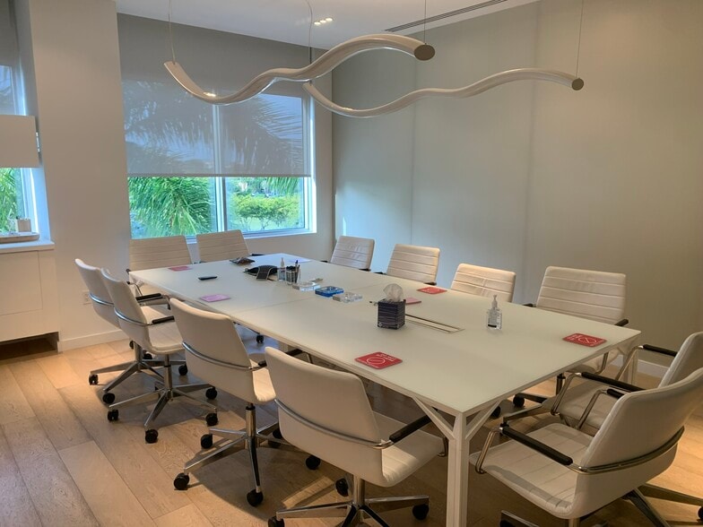 More Photos Of 7950 NW 53rd St, Doral Medical For Sale