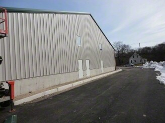 More Photos Of 1080 Bedford St, Abington Freestanding For Lease