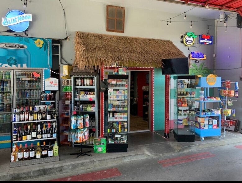 More Photos Of 124 N 1st St, Fairborn Convenience Store For Sale