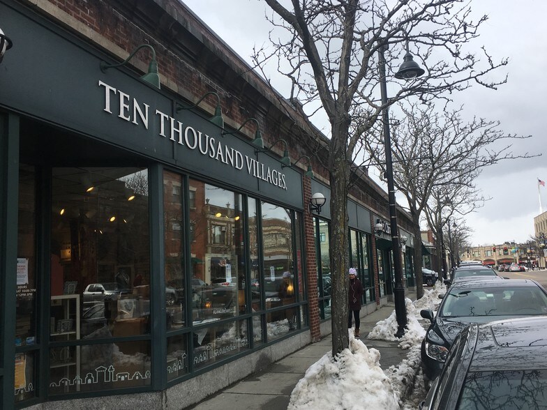 More Photos Of 224-236 Harvard St, Brookline Storefront For Lease