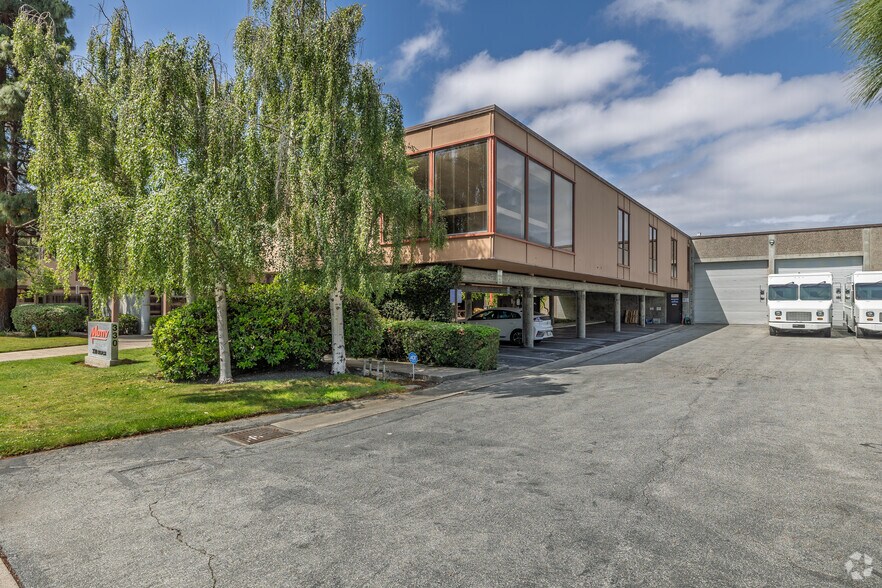 More Photos Of 330 Hatch Dr, Foster City Research And Development For Sale