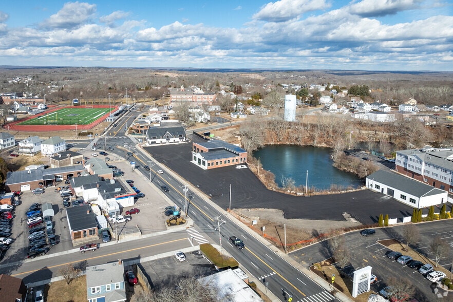 More Photos Of 92 Granite St, Westerly Restaurant For Lease