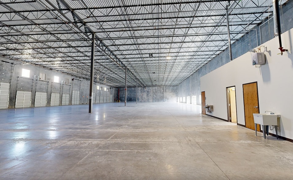 More Photos Of 440 Dundas Dr, Jacksonville Unknown For Lease