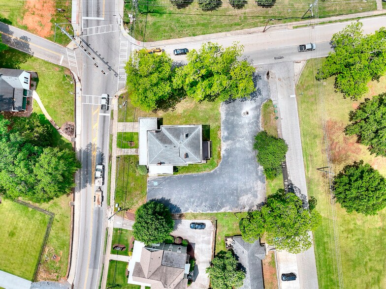 More Photos Of 338 N Broad St, Monroe Office Residential For Sale