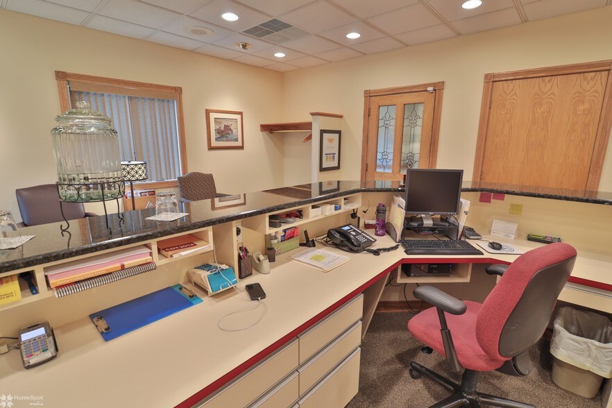 More Photos Of 4955 Route 873, Schnecksville Medical For Lease
