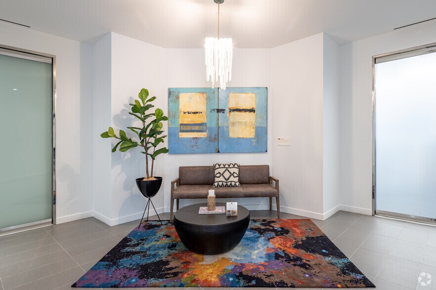 More Photos Of 3070 Bristol St, Costa Mesa Unknown For Lease