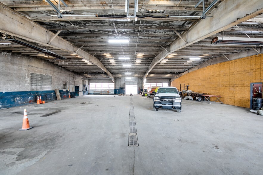 More Photos Of 207 Poythress Street, Hopewell Storefront Retail Office For Lease