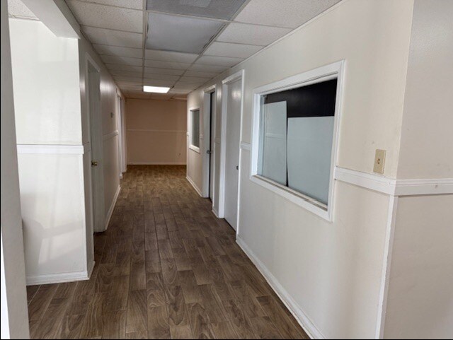 More Photos Of 9321 Meldrum Ln, Houston Light Distribution For Lease