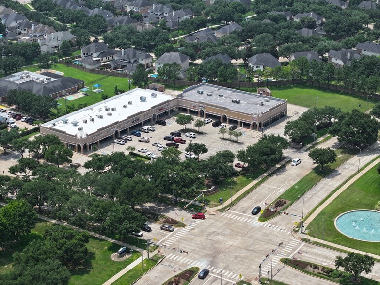 More Photos Of 5544 S Peek Rd, Katy Unknown For Lease