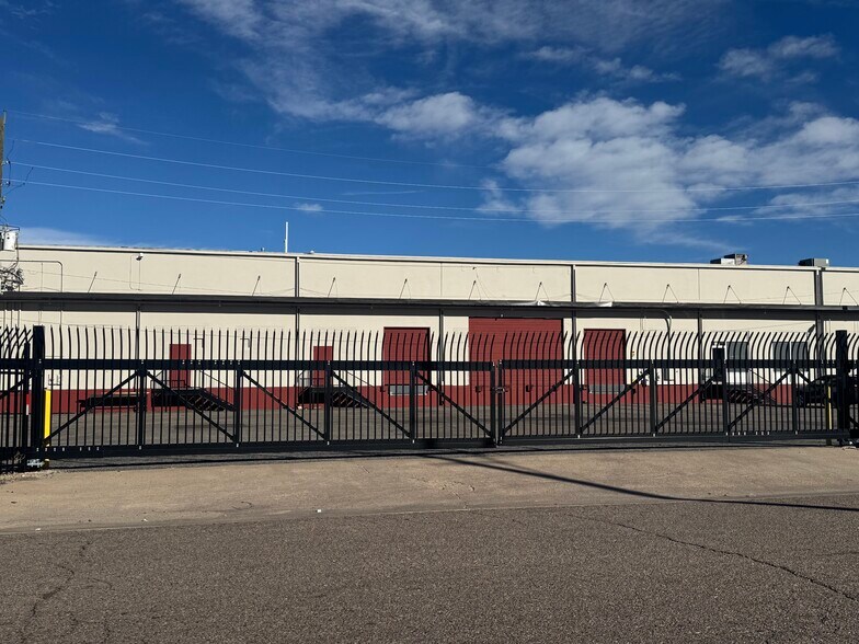 More Photos Of 13105 E 38th Ave, Denver Warehouse For Lease