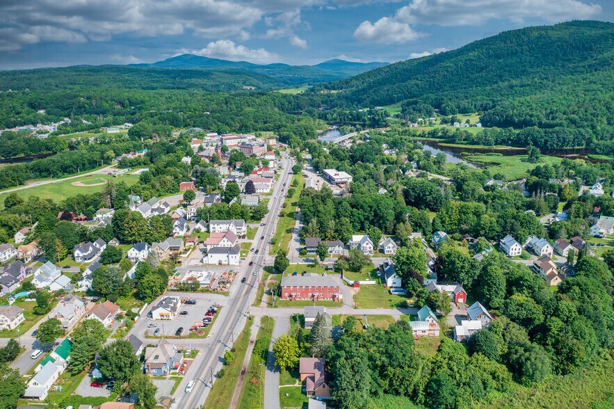 More Photos Of 2 Perkins Pl, Woodsville Apartments For Sale