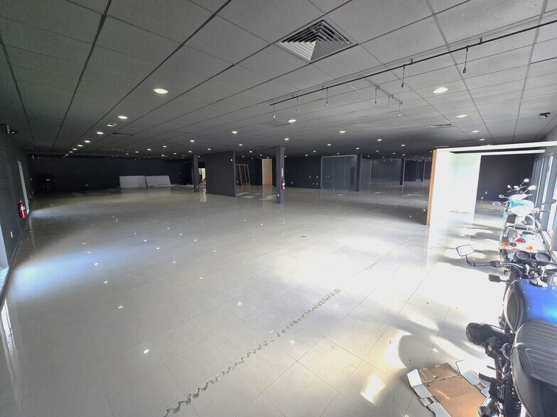More Photos Of 5401 N Federal Hwy, Fort Lauderdale Freestanding For Sale