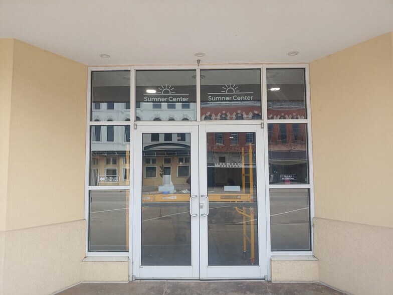 More Photos Of 101-103 S Washington Ave, Wellington Office For Lease