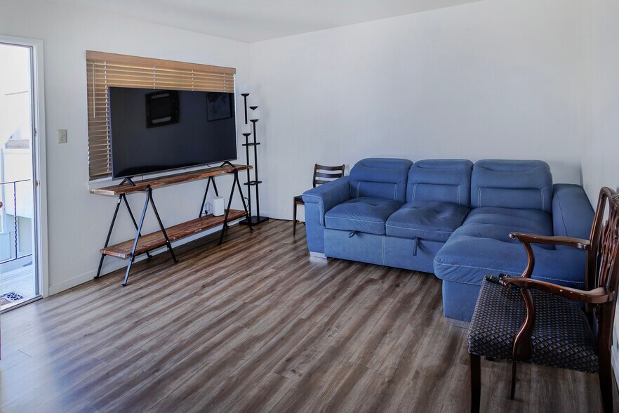 More Photos Of 693 San Bruno Ave, Brisbane Apartments For Sale