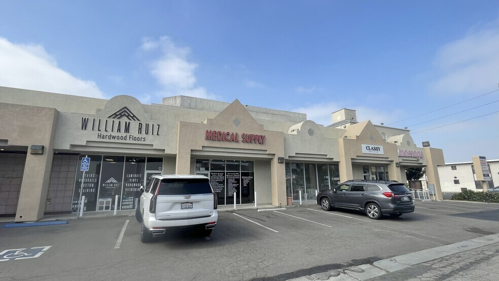 More Photos Of 16008 S Western Ave, Gardena Freestanding For Sale