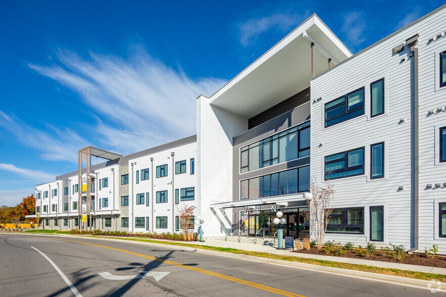 More Photos Of 4040 Travis Dr, Nashville Apartments For Sale